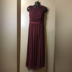 Lace Bridesmaid dress with long Mesh skirt Davids Bridal Size 10 Wine